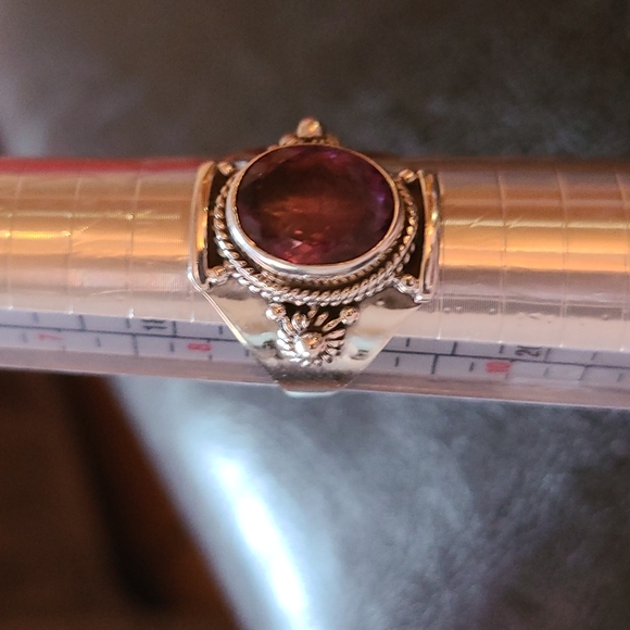 Amathyst Sterling Silver Ring - Picture 5 of 6